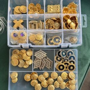VINTAGE Assorted Gold and Silver Buttons and Embellishments